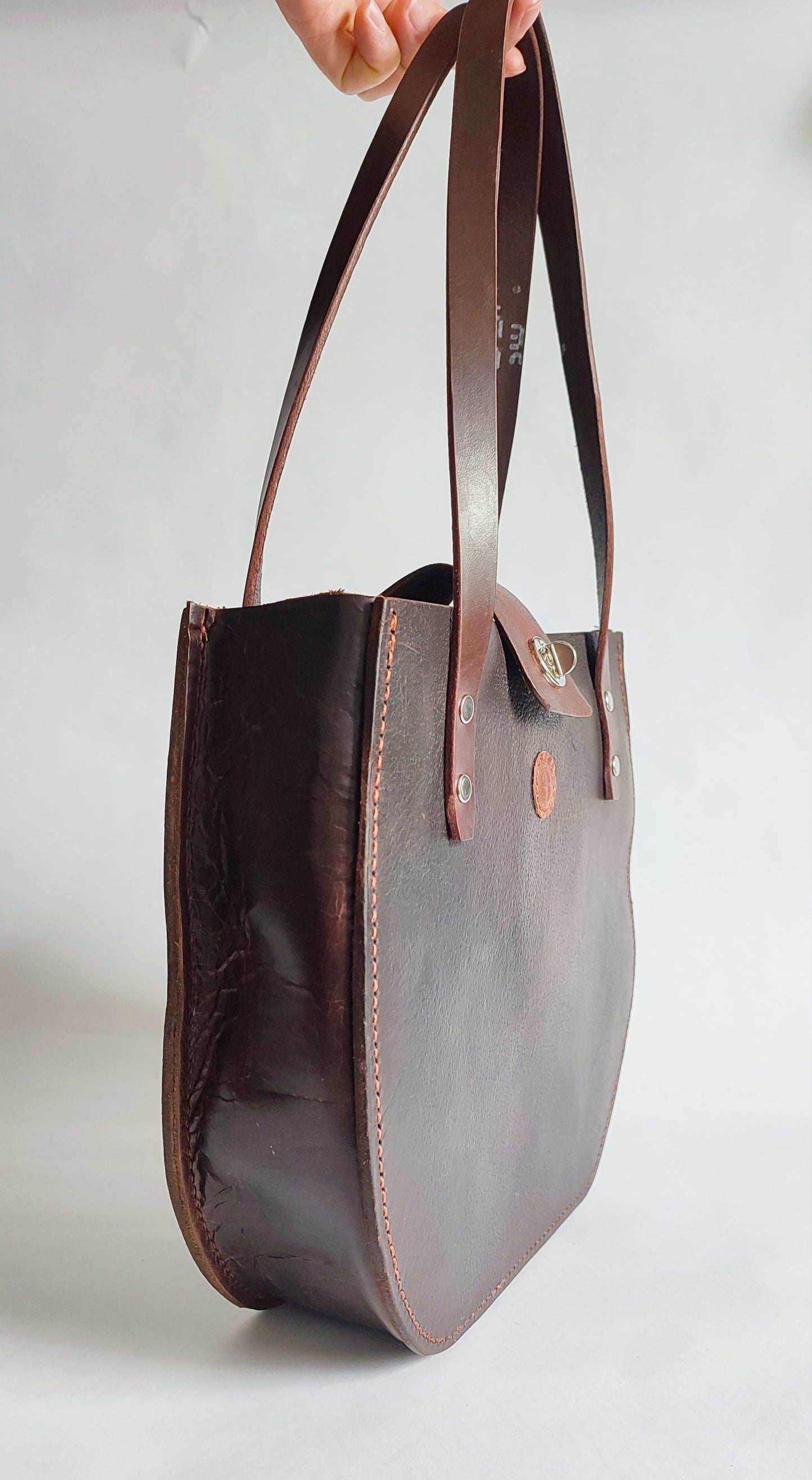 Tote bag cuir recyclé Luxe | Sac à main robuste point sellier| Design quartier de selle - Maroquinerie Cavalière